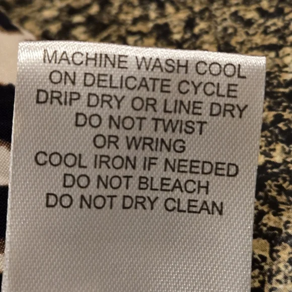 Emily Daniel's Animal Print Sleeveless Collared Pullover Top Women size L - Picture 10 of 12